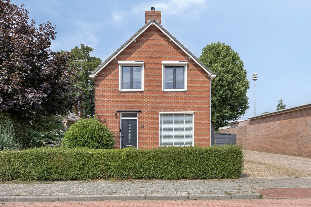Vrijstaande woning te koop: Nicolaas Hooijkaasstraat 11, Zuilichem