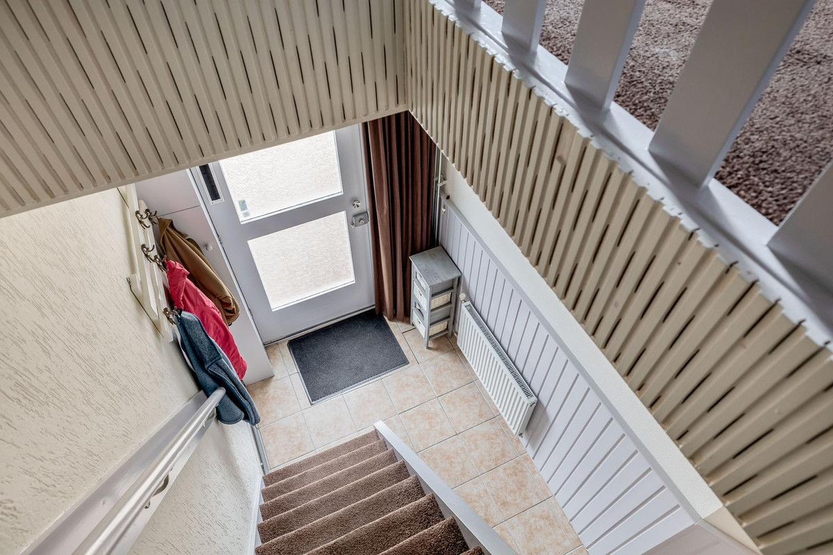 Tussenwoning te koop: Sperwerstraat 5, Den Helder