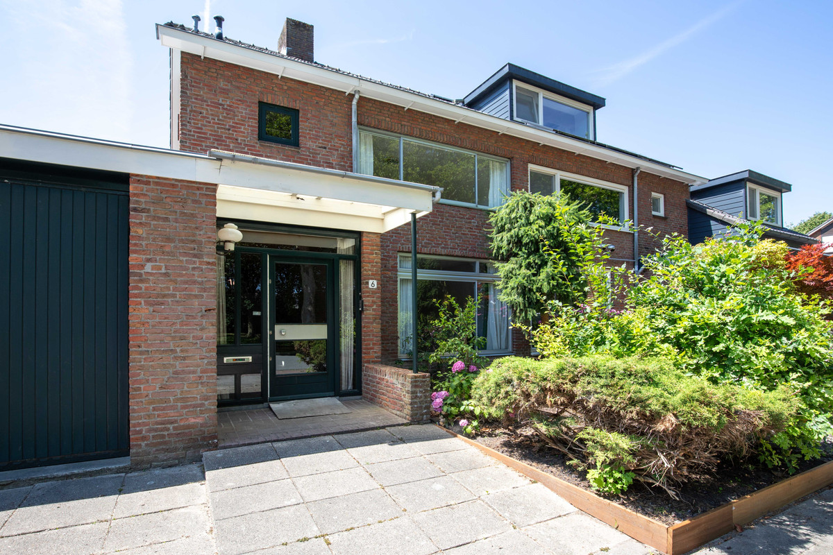 Tussenwoning te koop: Lunalaan 6, Aalsmeer