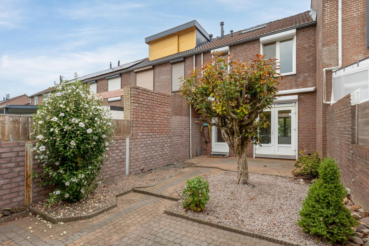 Tussenwoning te koop: Bramertweg 32, Urmond