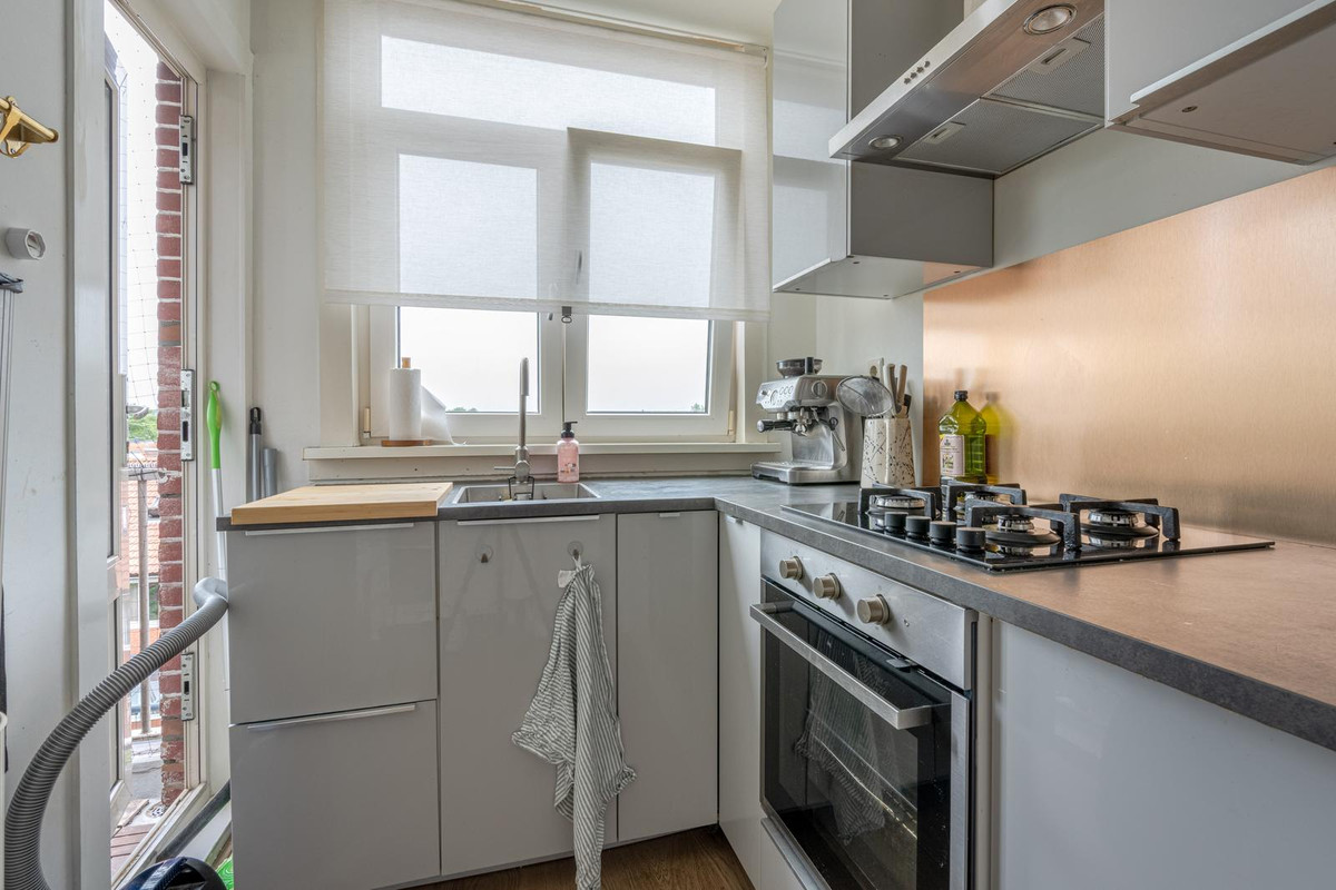 Appartement te koop: Dordtselaan 186B, Rotterdam