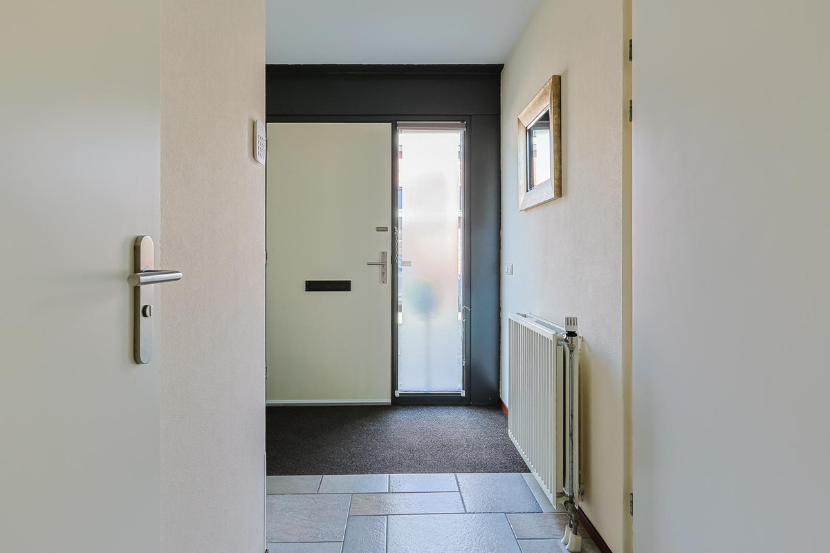 Tussenwoning te koop: Varossieaupalet 7, Alphen Aan Den Rijn
