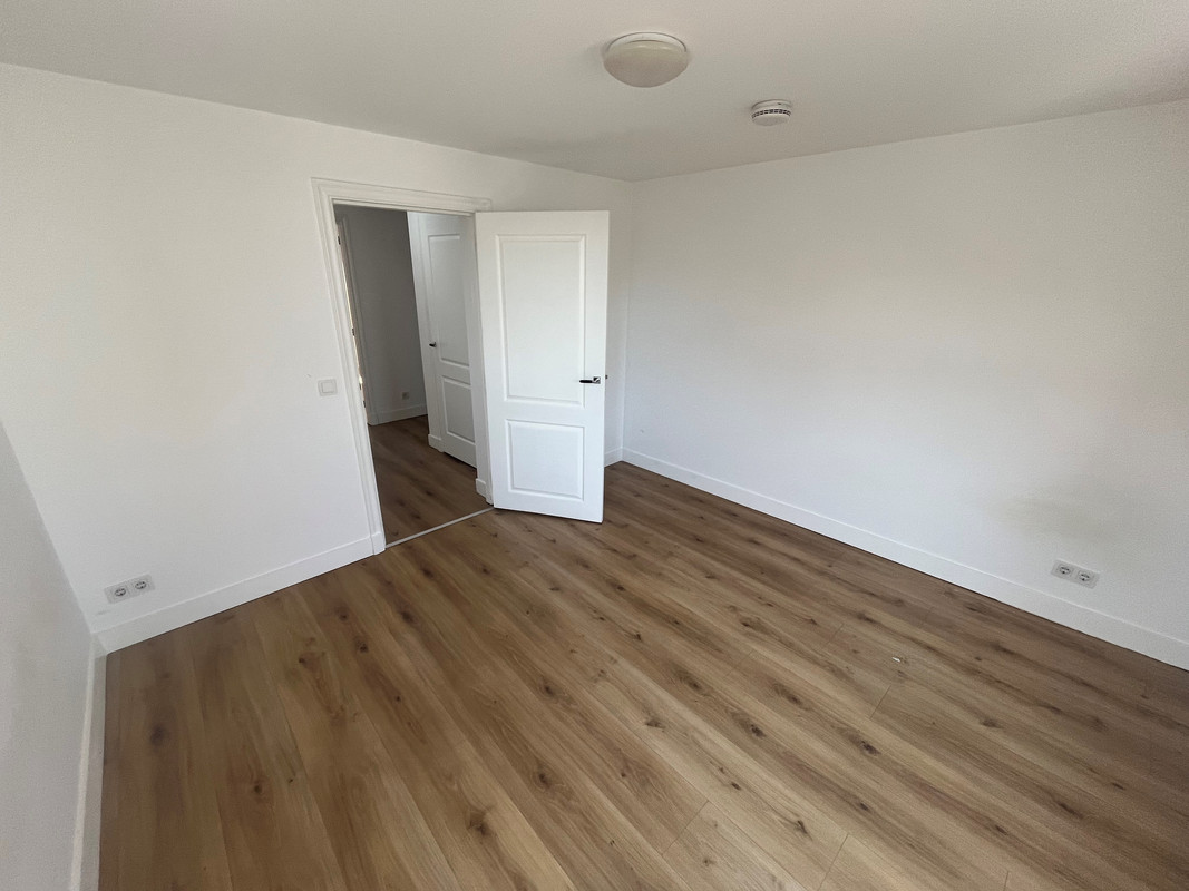 Tussenwoning te huur: Meekrapstraat 6, Rotterdam