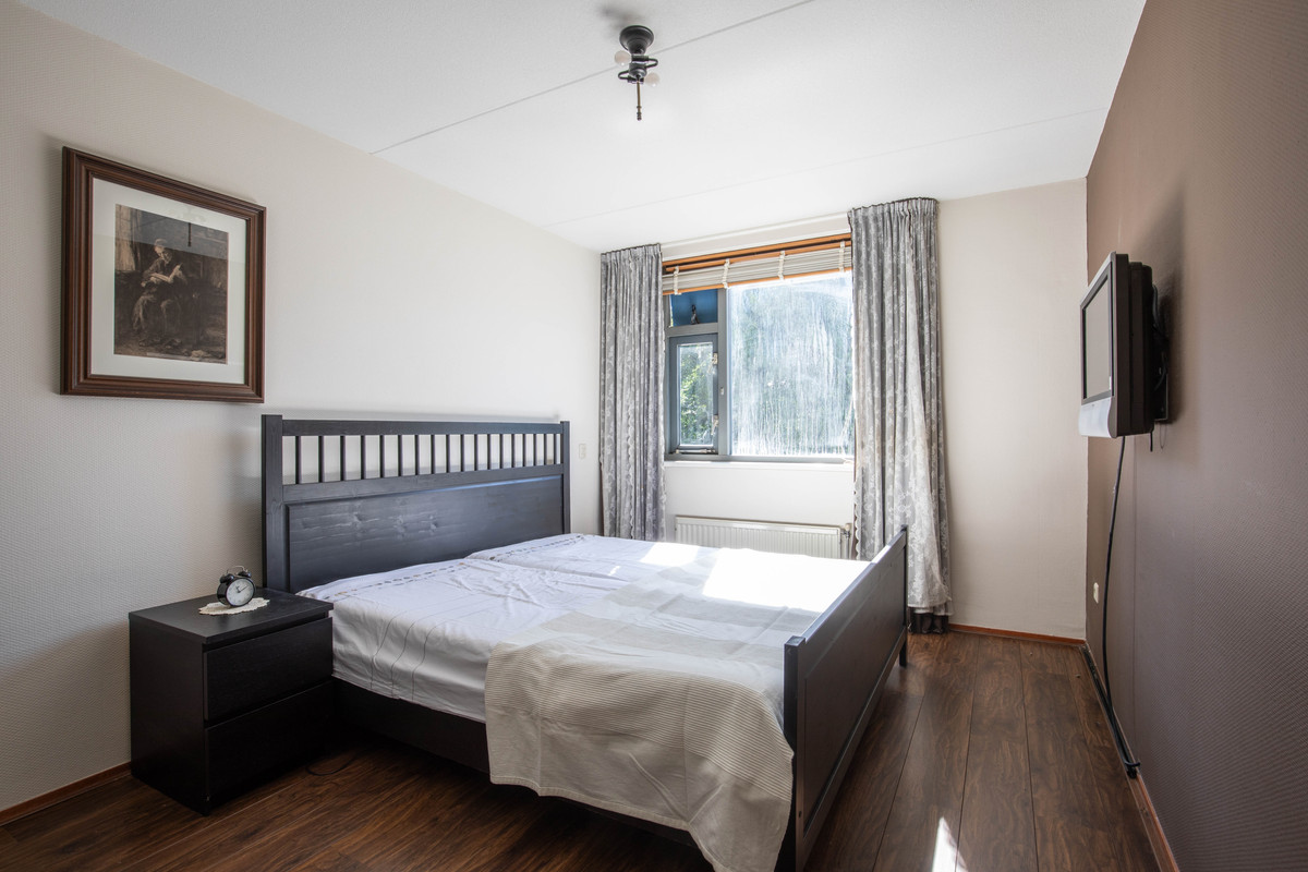 Tussenwoning te koop: Zeester 43, Katwijk (Zh)