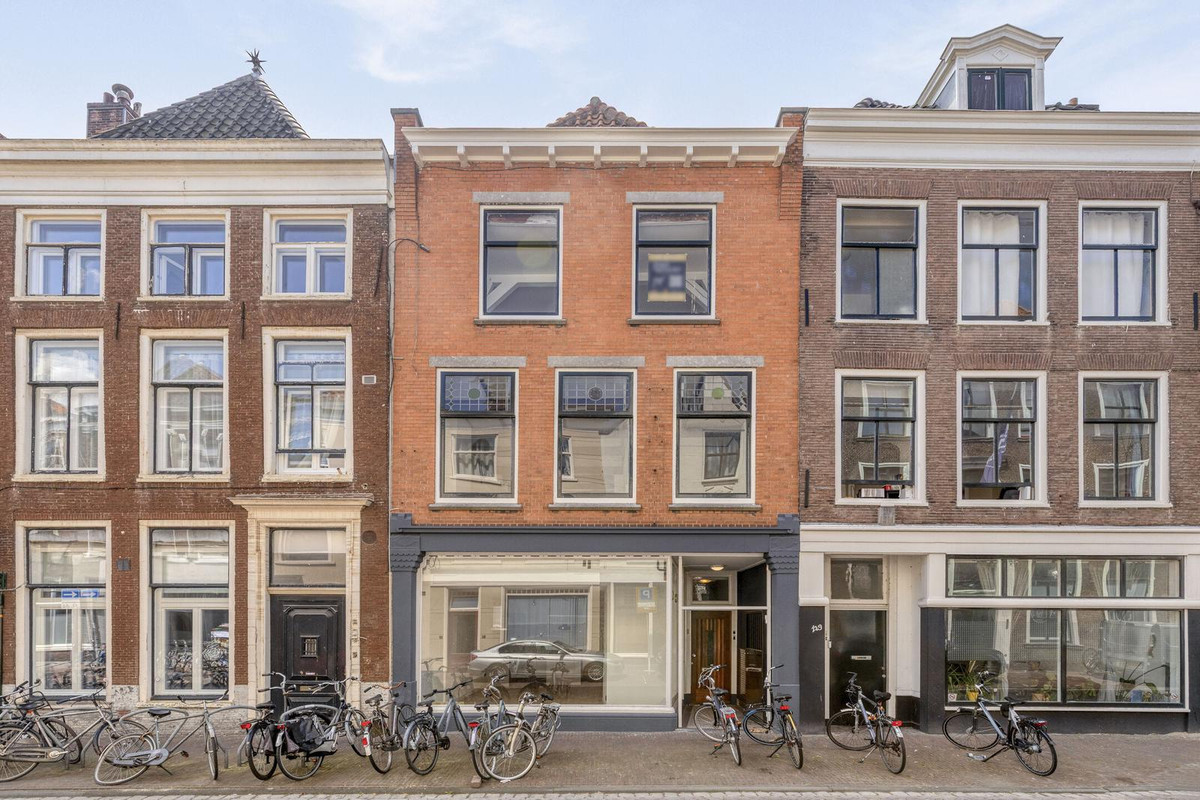 Appartement te koop: Hogewoerd 131A, Leiden