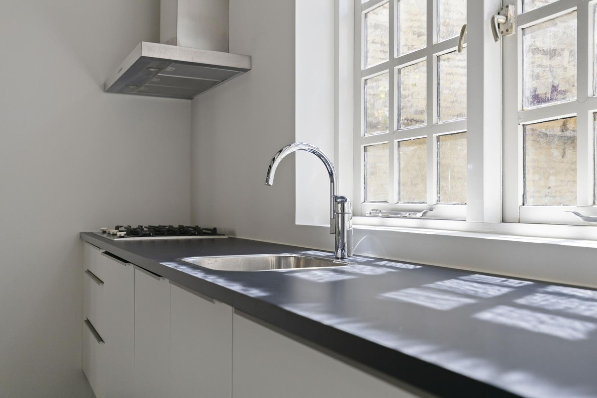 Appartement te koop: Hogewoerd 131A, Leiden