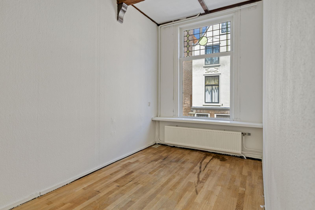 Appartement te koop: Hogewoerd 131A, Leiden