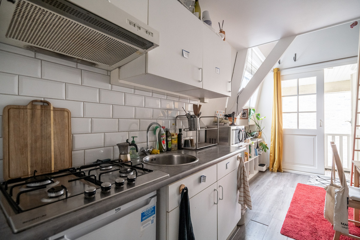 Studio te koop: Lange Scheistraat 4B, Leiden