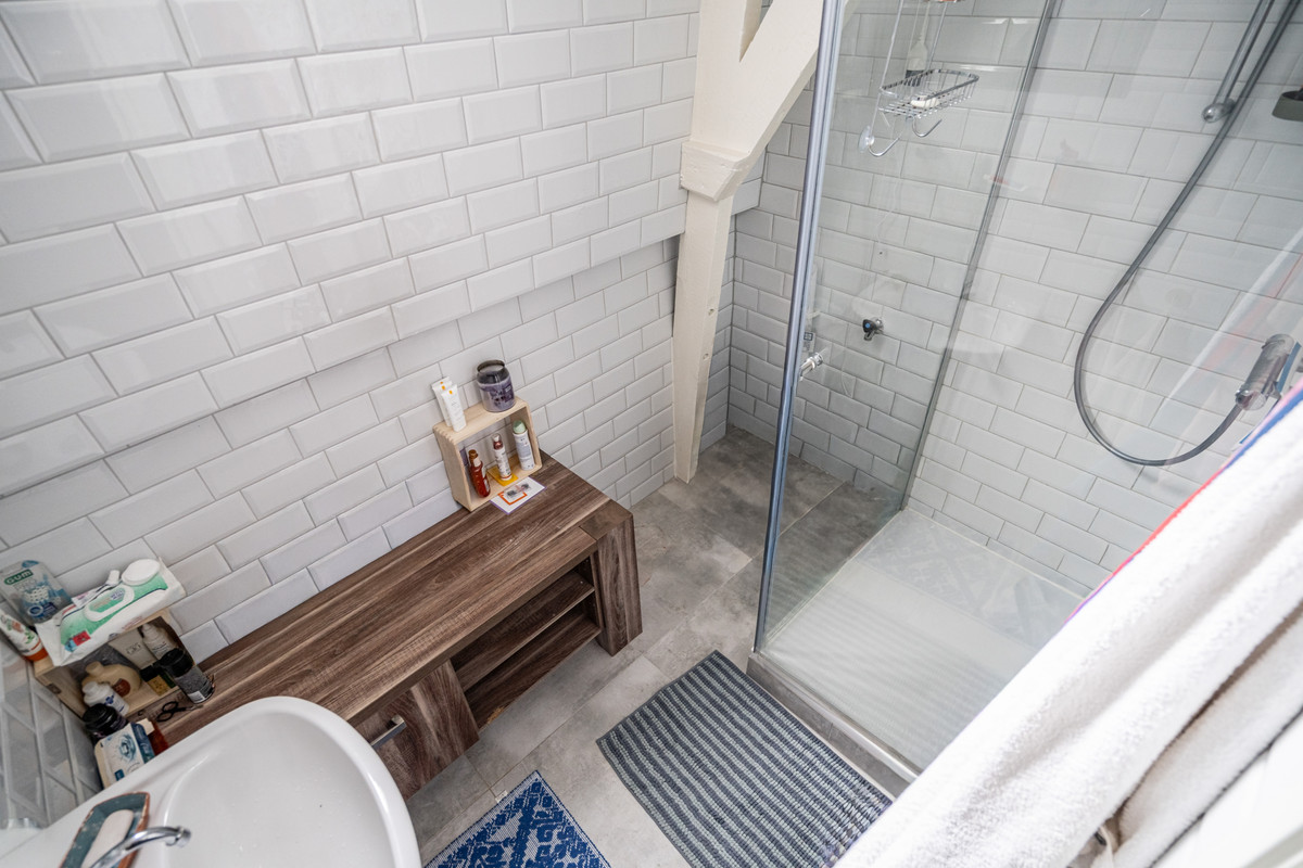 Studio te koop: Lange Scheistraat 4B, Leiden