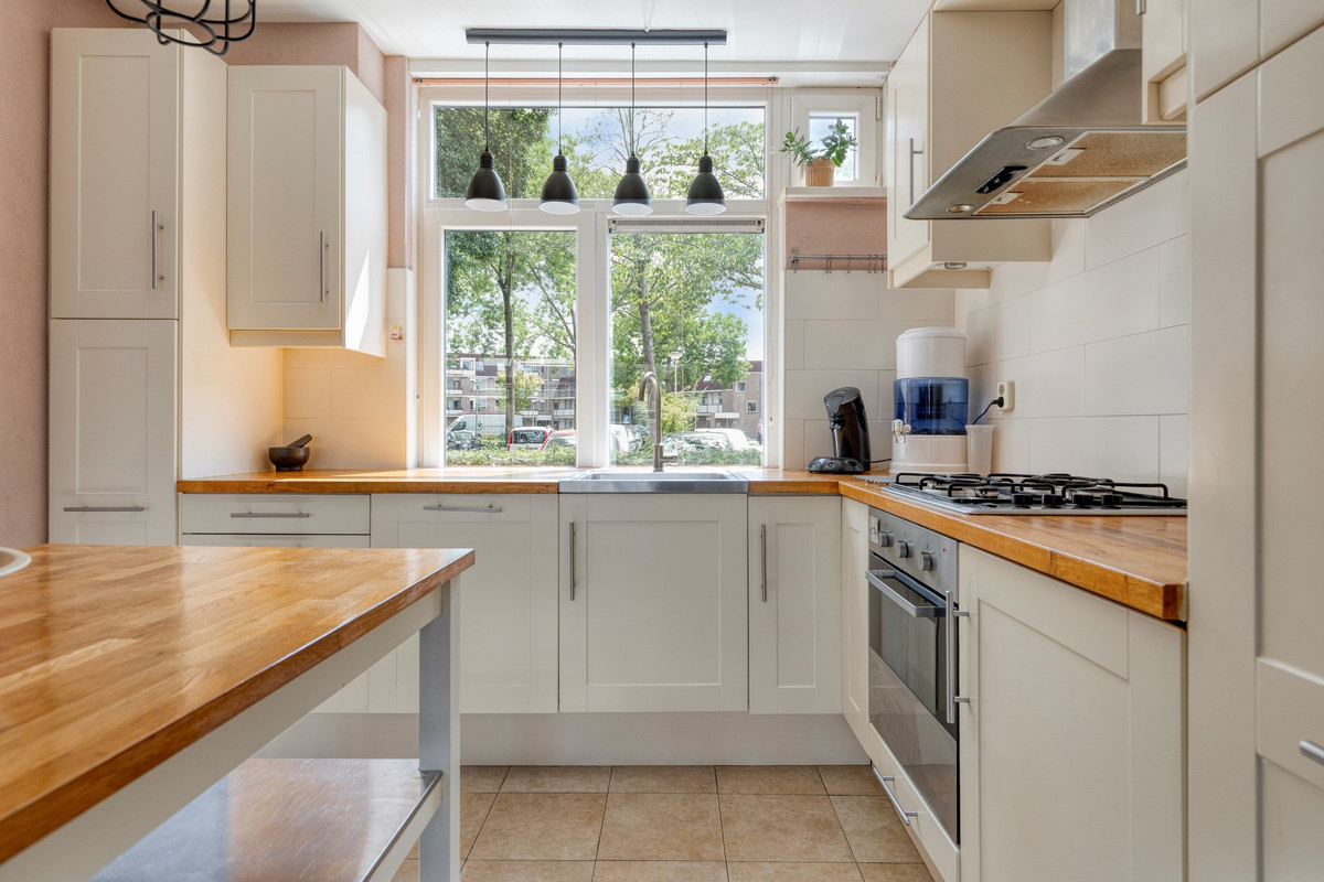 Tussenwoning te koop: Mezendaal 330, Nieuwerkerk A/D Ijssel