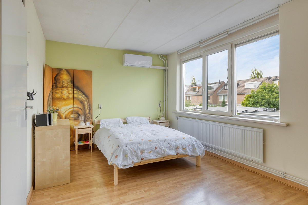 Tussenwoning te koop: Mezendaal 330, Nieuwerkerk A/D Ijssel