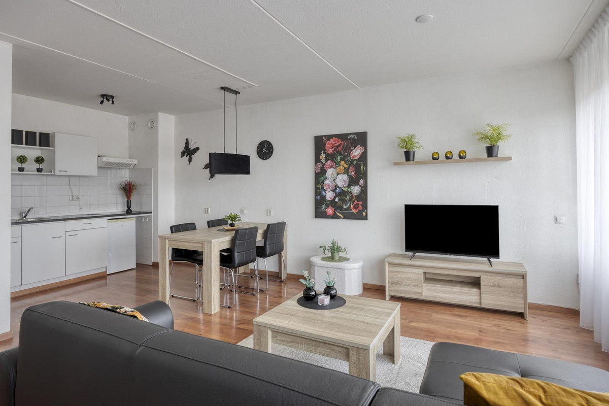 Appartement te koop: Kasteel Beusdaelplein 3E, Maastricht