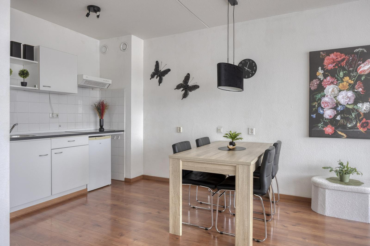 Appartement te koop: Kasteel Beusdaelplein 3E, Maastricht