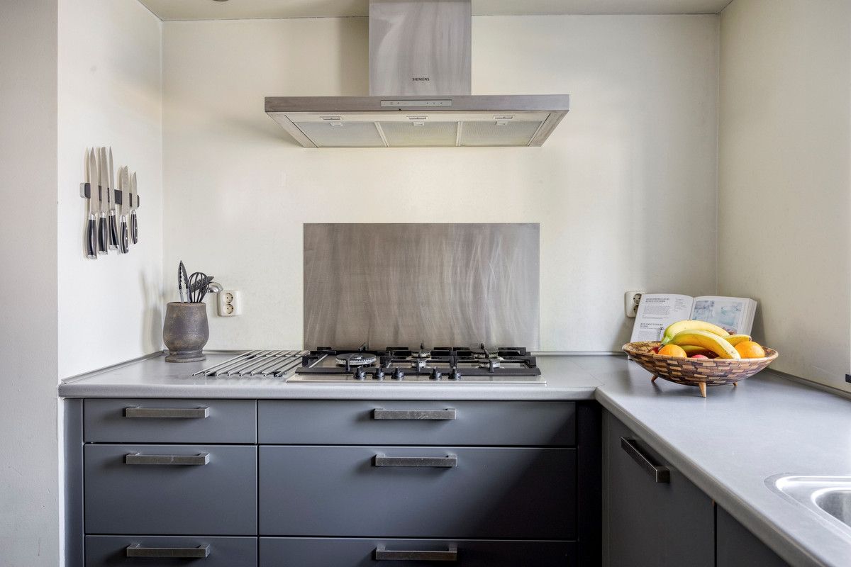 Tussenwoning te koop: Mevr.Mr. L. Ribbius Peletierstraat 18, Gorinchem