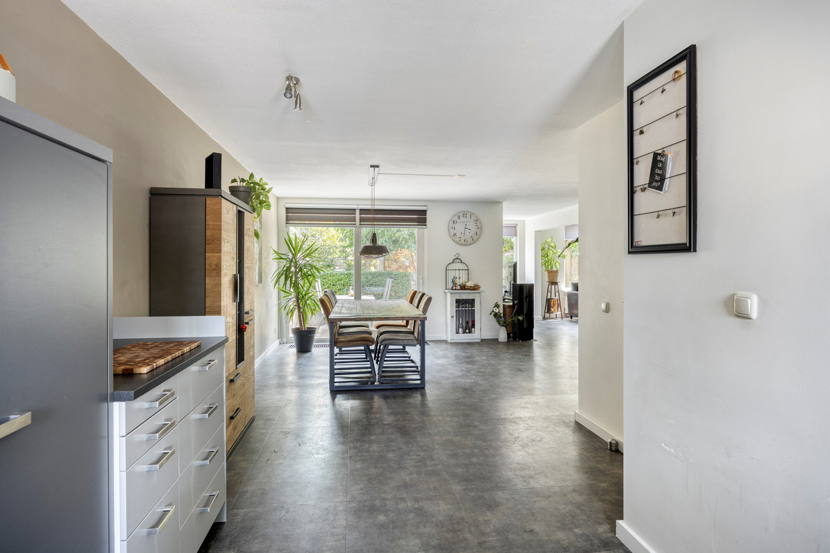 Tussenwoning te koop: Mevr.Mr. L. Ribbius Peletierstraat 18, Gorinchem