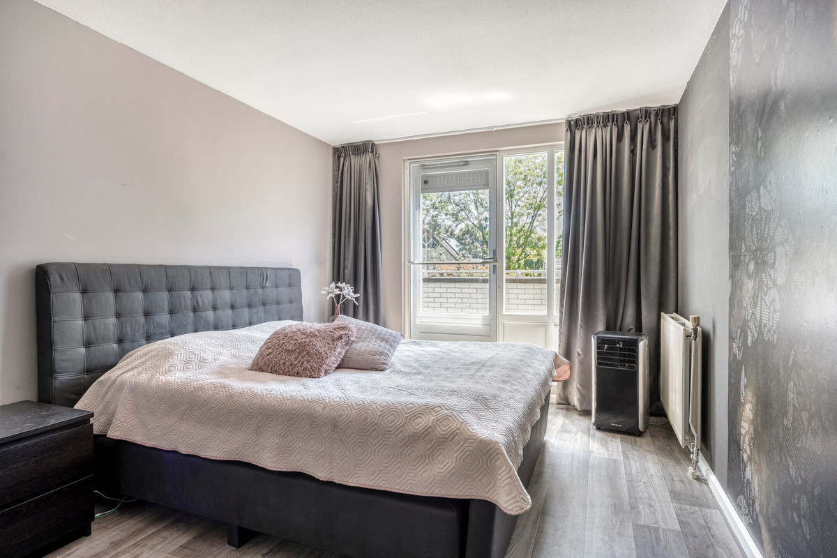 Tussenwoning te koop: Mevr.Mr. L. Ribbius Peletierstraat 18, Gorinchem