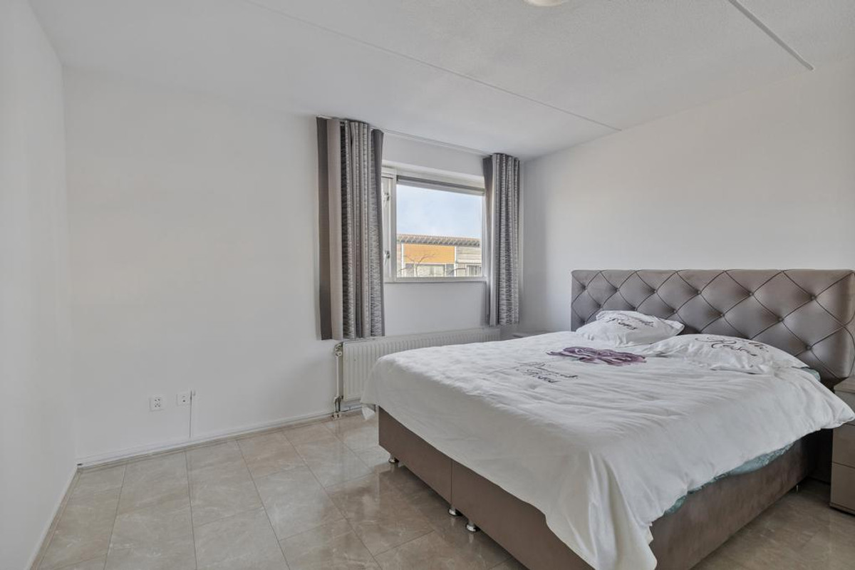Tussenwoning te huur: Knokkestraat 22, Amsterdam