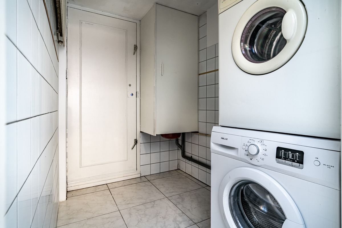 Tussenwoning te koop: Waardstraat 26, Leiden