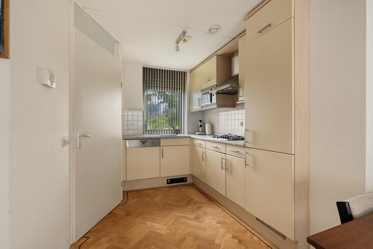 Hoekwoning te koop: Klarinetweg 67, Barendrecht