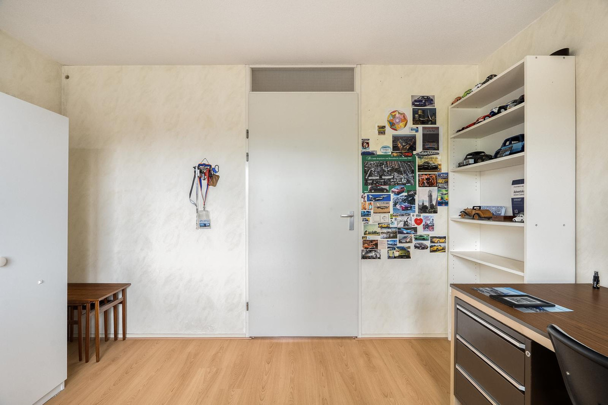 Hoekwoning te koop: Klarinetweg 67, Barendrecht