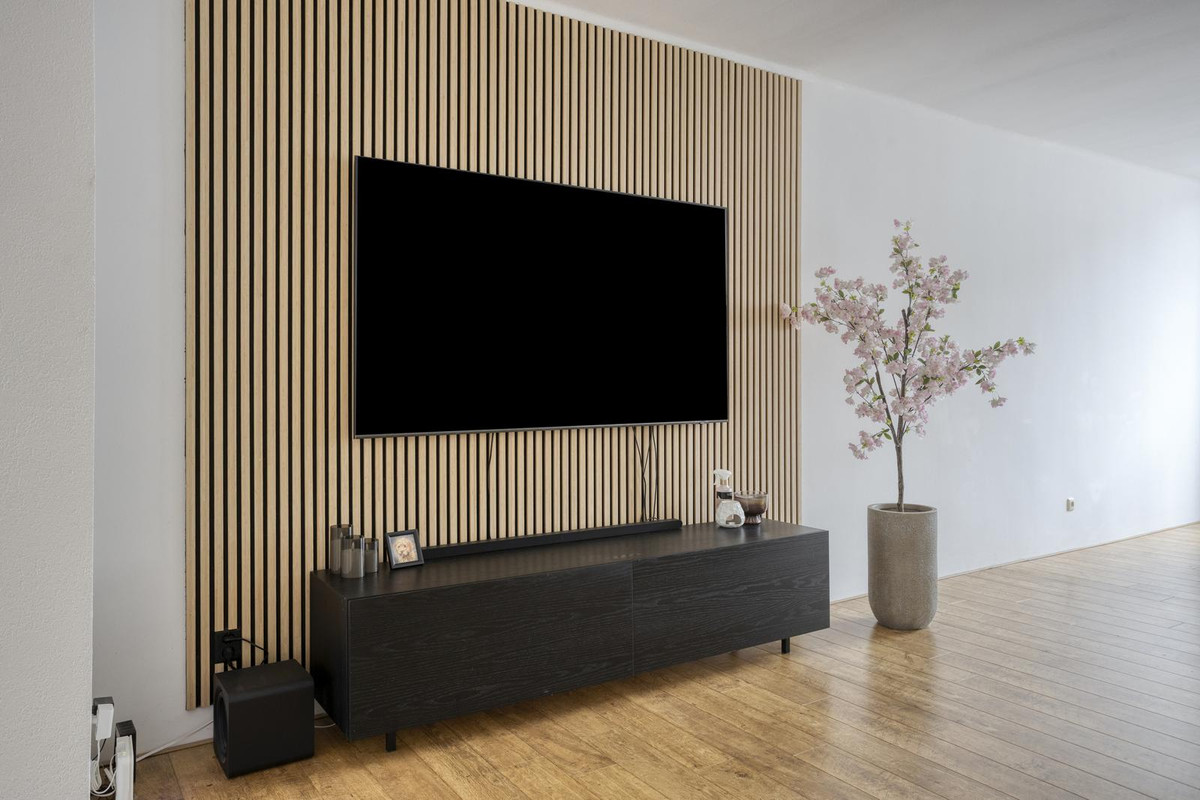 Tussenwoning te koop: Broekhovenseweg 141, Tilburg