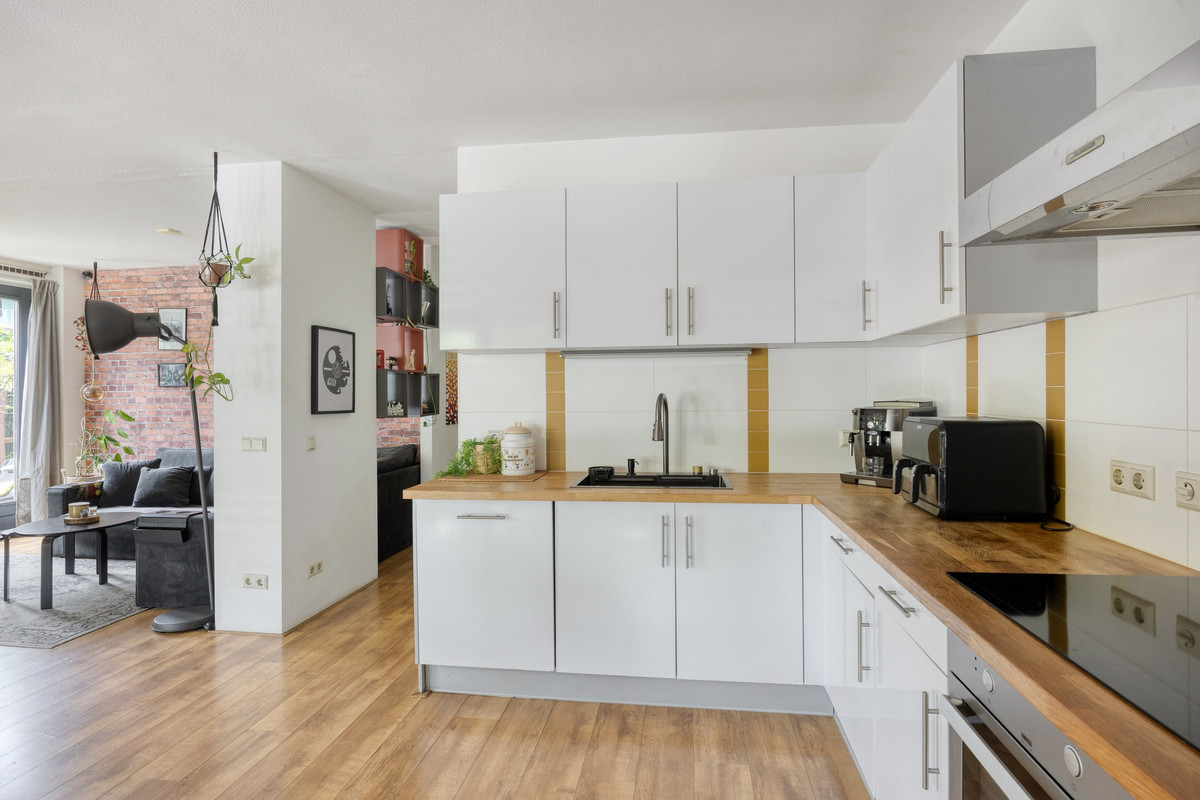 Appartement te koop: Wigbolt Ripperdastraat 122, Amsterdam