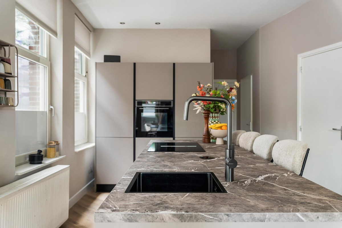 Appartement te koop: Mathenesserdijk 311, Rotterdam