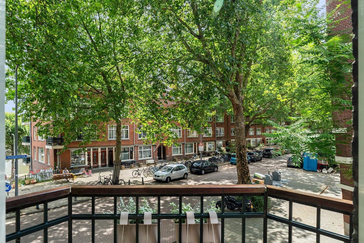 Appartement te koop: Mathenesserdijk 311, Rotterdam