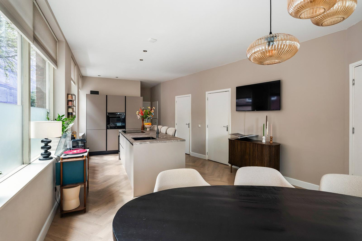 Appartement te koop: Mathenesserdijk 311, Rotterdam
