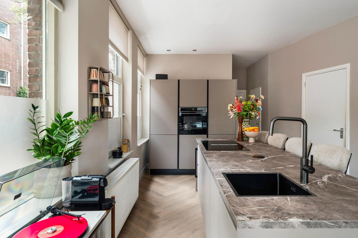 Appartement te koop: Mathenesserdijk 311, Rotterdam