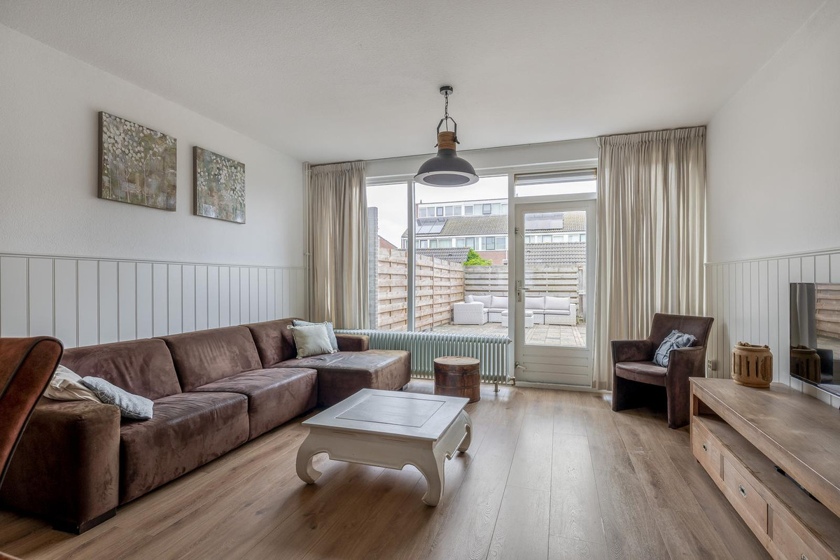 Tussenwoning te koop: Middelzand 3354, Julianadorp