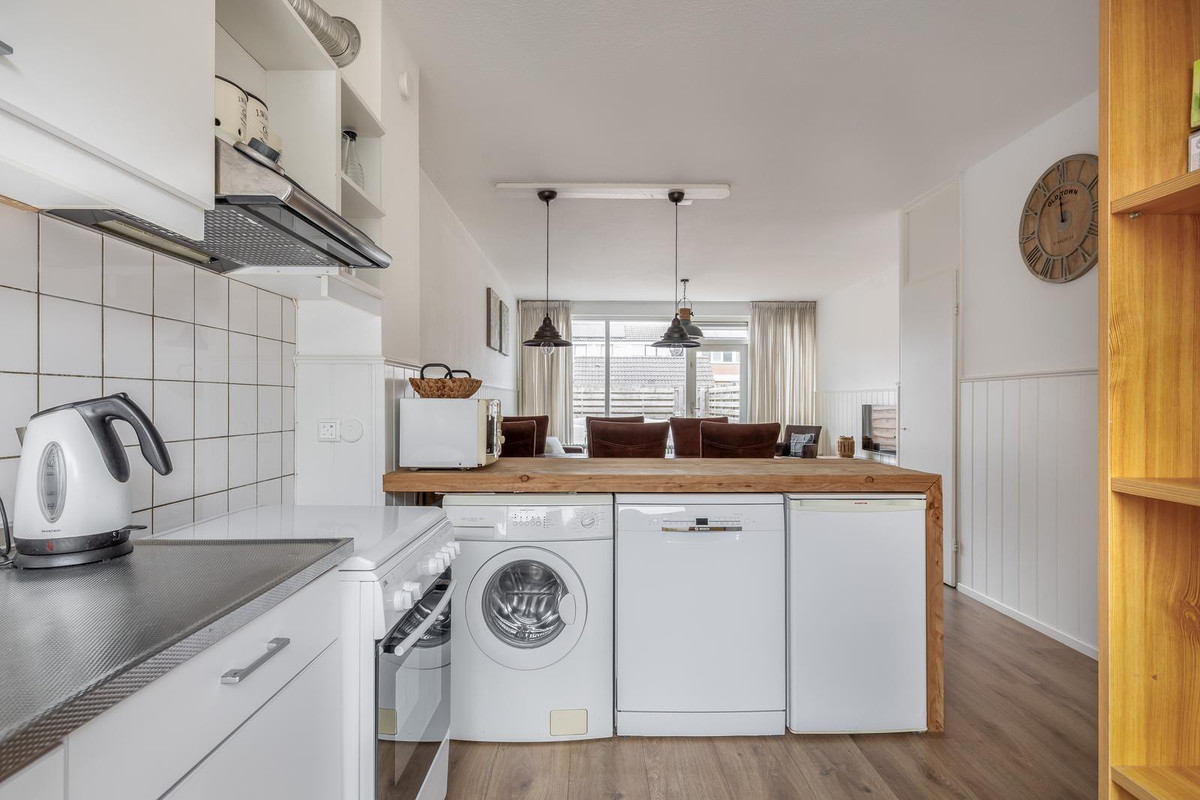 Tussenwoning te koop: Middelzand 3354, Julianadorp