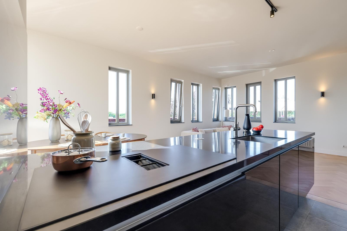 Appartement te koop: Stationsplein 35, Heiloo