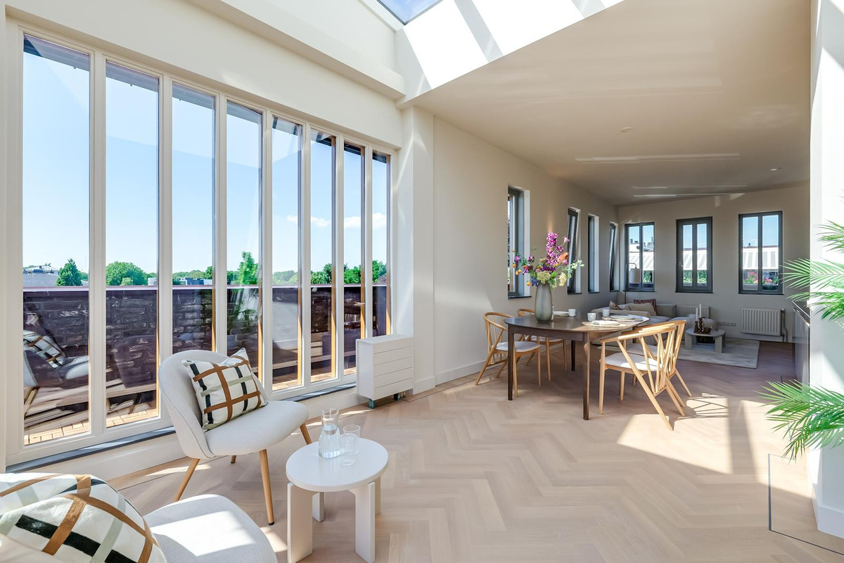 Appartement te koop: Stationsplein 35, Heiloo