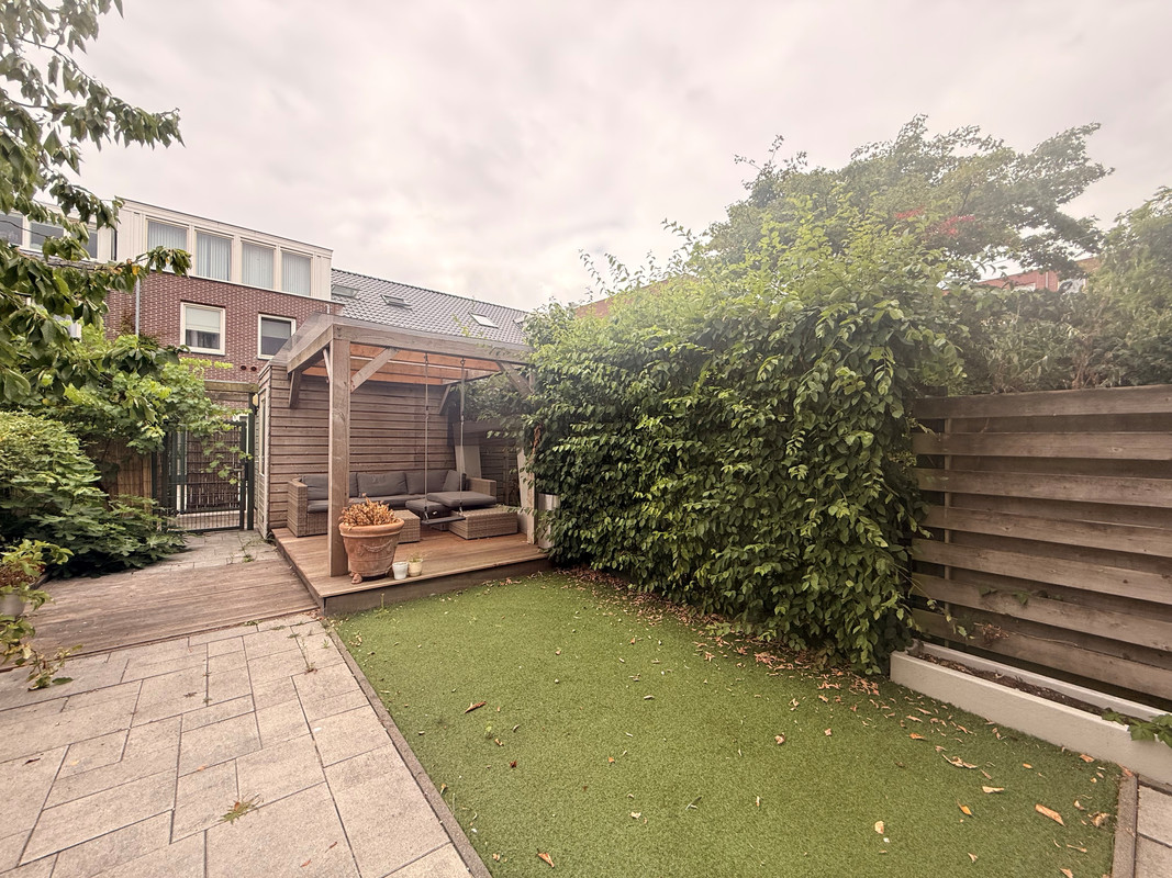 Appartement te huur: V.O.C.-Plein 53, Rotterdam
