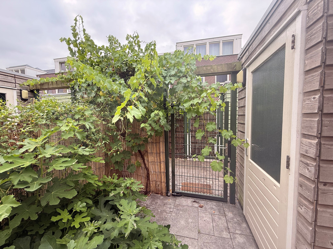 Appartement te huur: V.O.C.-Plein 53, Rotterdam