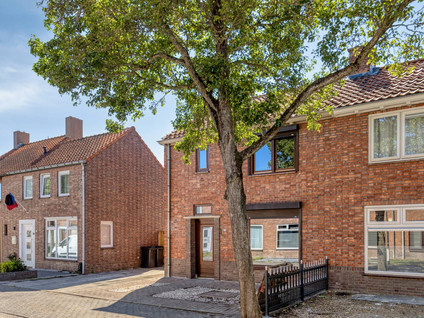 Nieuwstraat 32