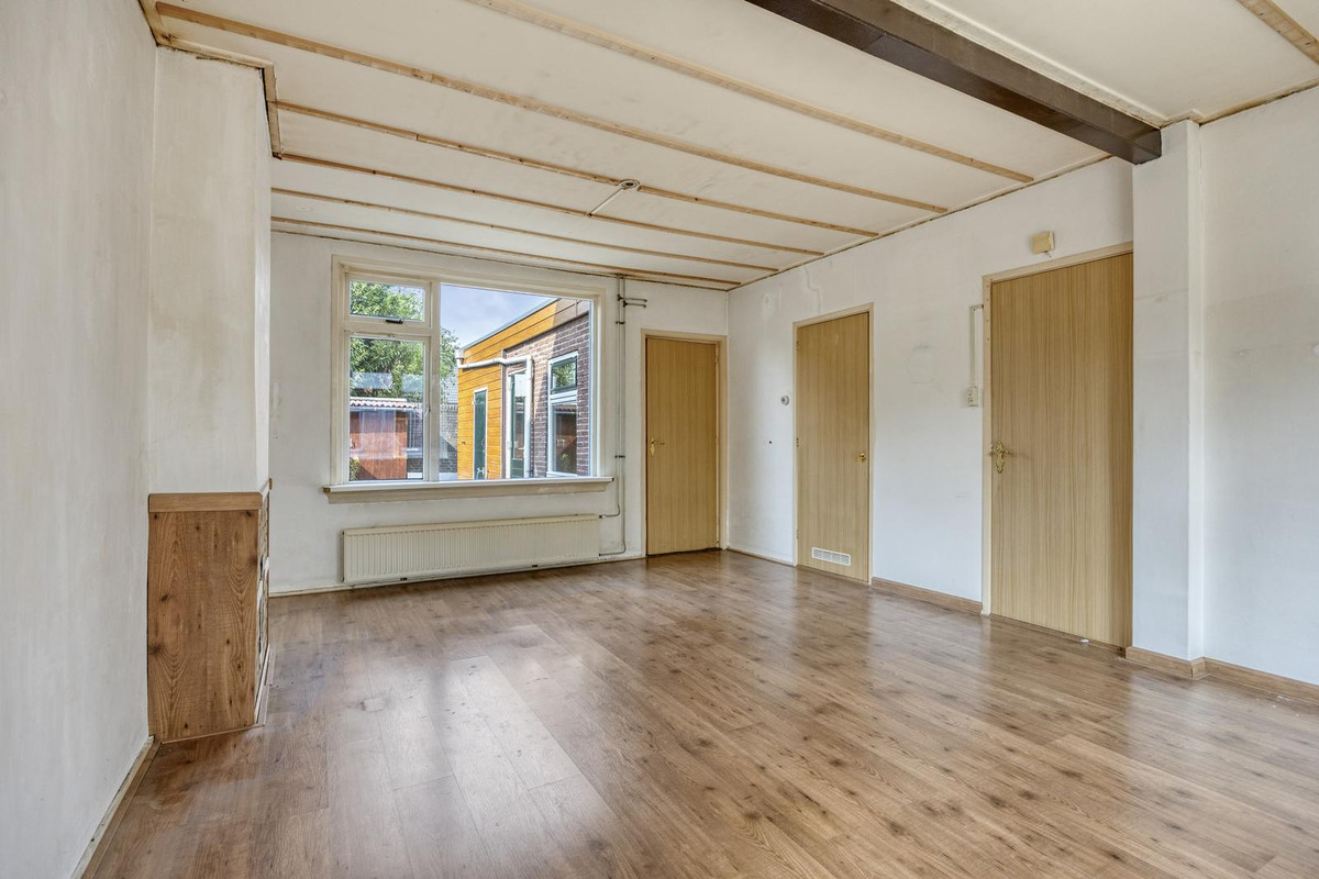 Tussenwoning te koop: Waalstraat 20, Krimpen Aan Den Ijssel