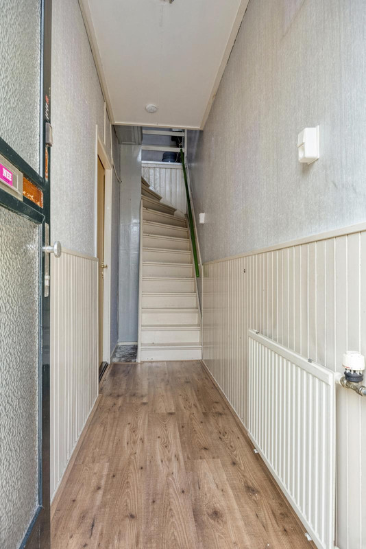 Tussenwoning te koop: Waalstraat 20, Krimpen Aan Den Ijssel