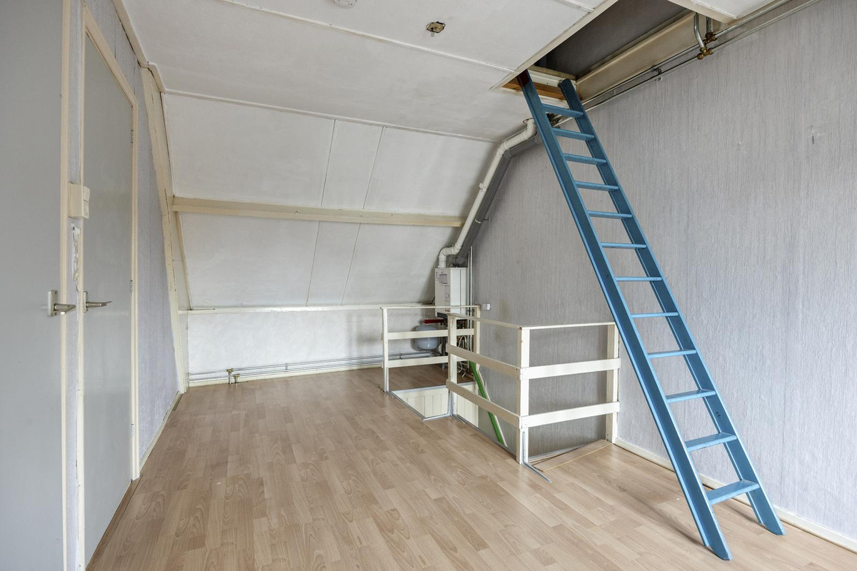 Tussenwoning te koop: Waalstraat 20, Krimpen Aan Den Ijssel