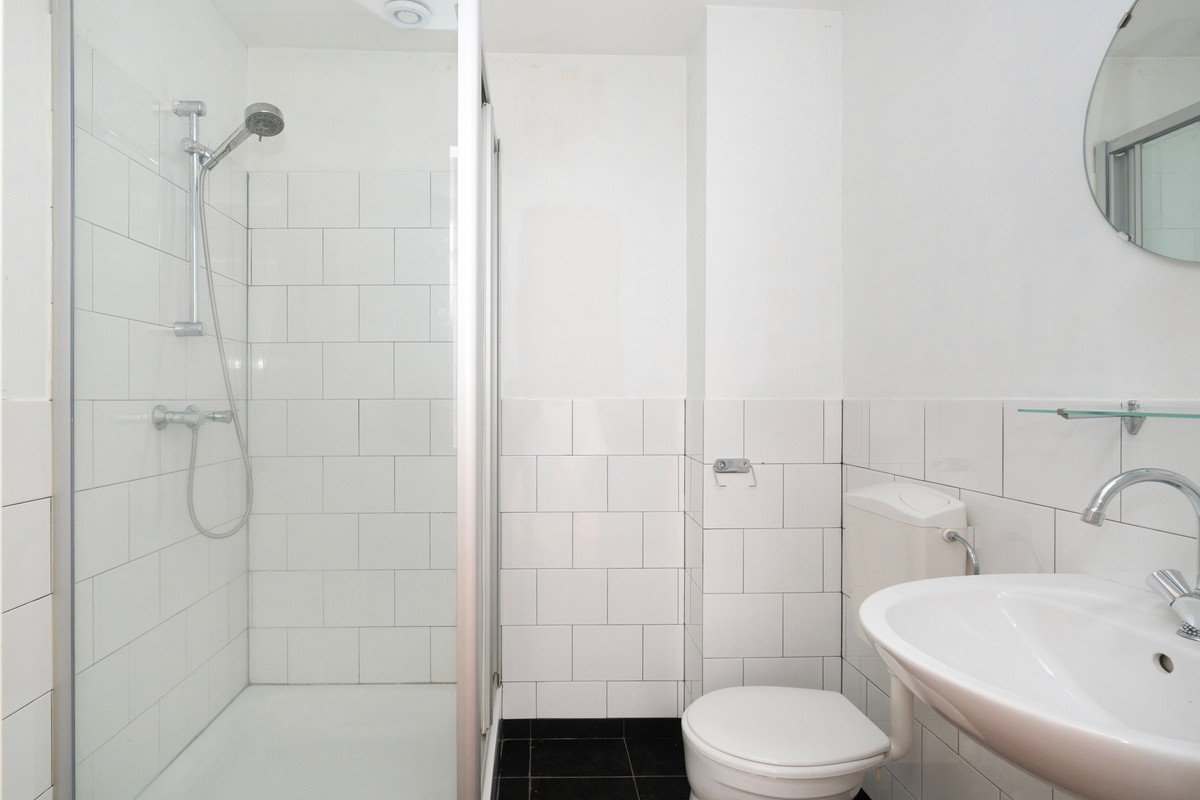 Appartement te koop: Bas Jungeriusstraat 82D, Rotterdam