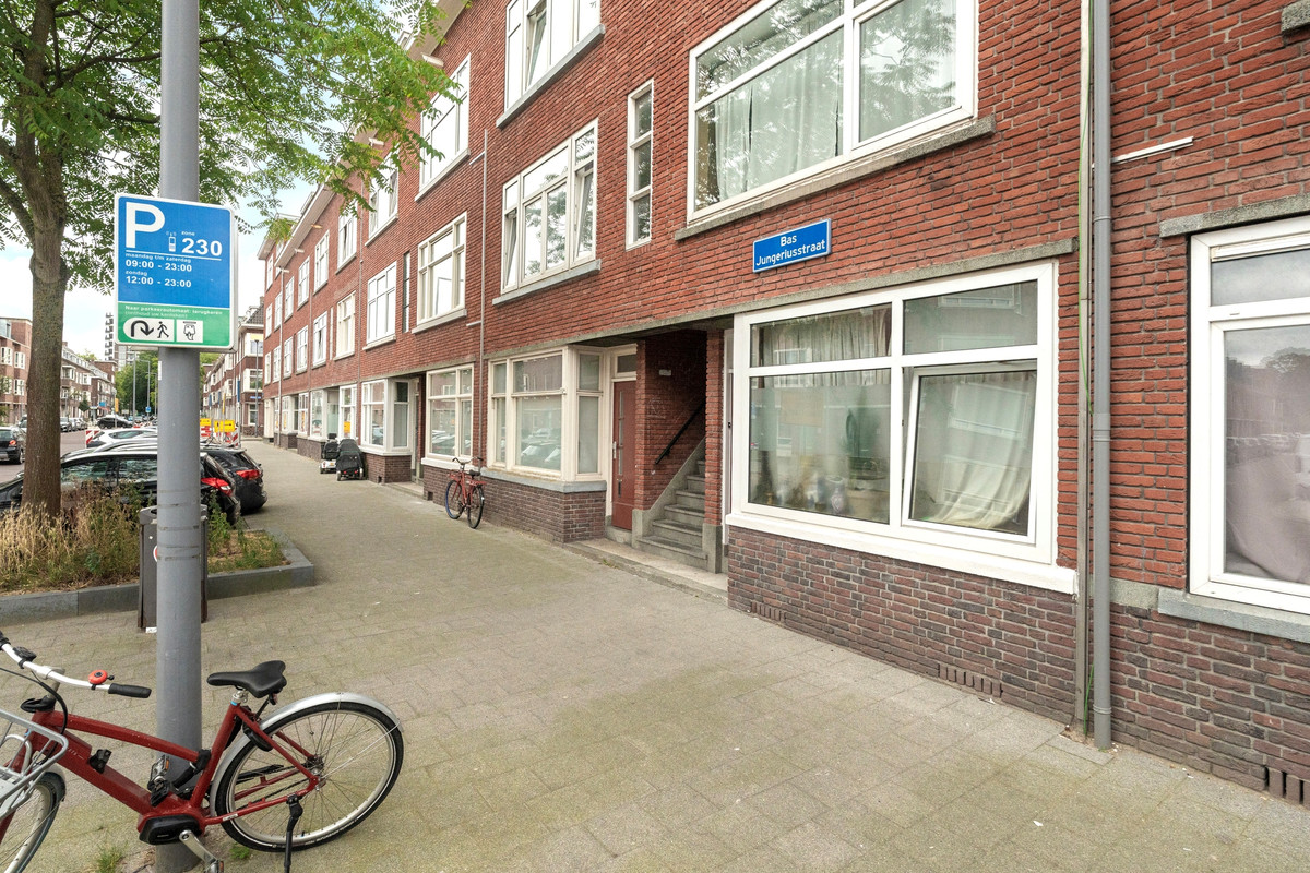 Appartement te koop: Bas Jungeriusstraat 82D, Rotterdam