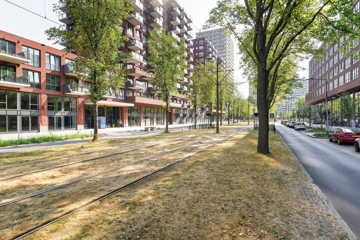 Appartement te huur: Martinus Nijhofflaan 384, Delft