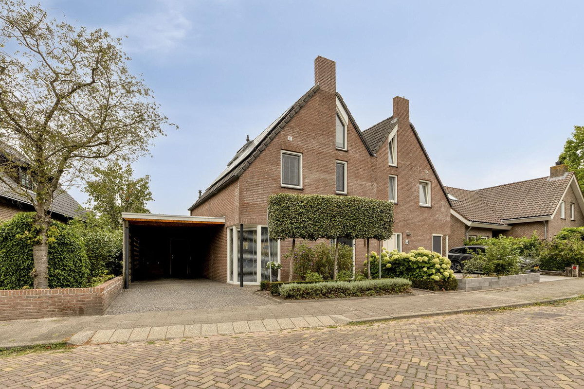 Twee-onder-één-kap te koop: Kapelstraat 44, Chaam