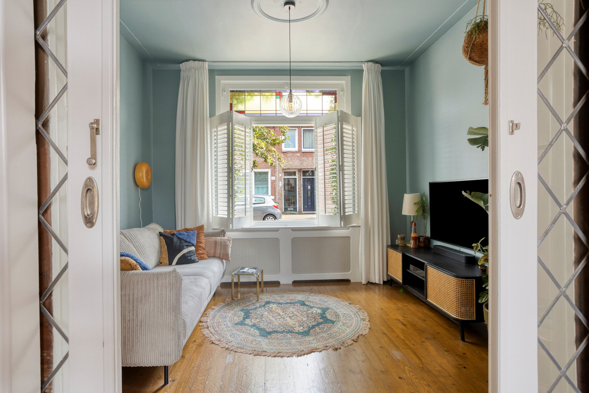 Tussenwoning te koop: Van Goorstraat 1A, Tilburg