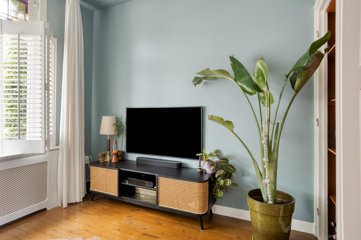 Tussenwoning te koop: Van Goorstraat 1A, Tilburg
