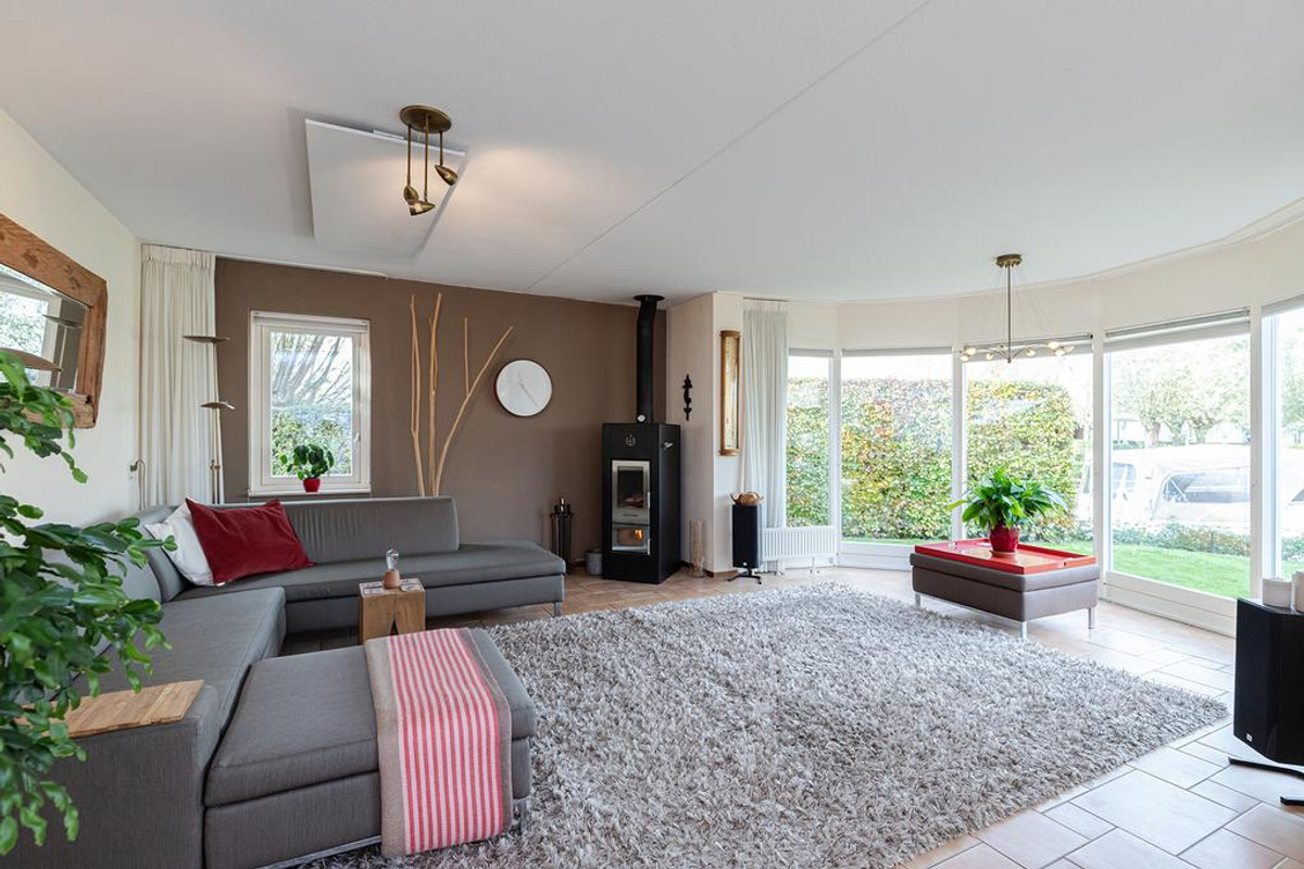 Vrijstaande woning te huur: Neerpolderseweg 30, Giessenburg