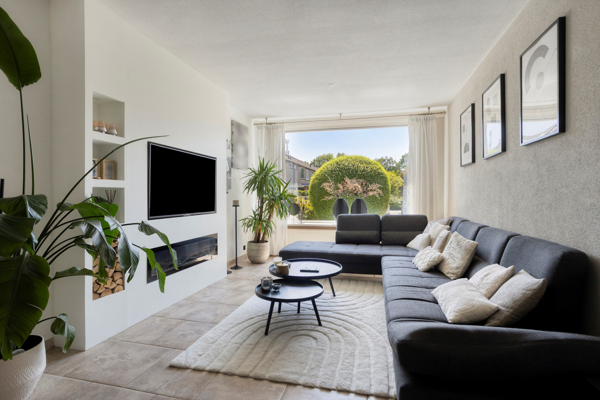 Tussenwoning te koop: Bilderdijkstraat 54, Oldenzaal