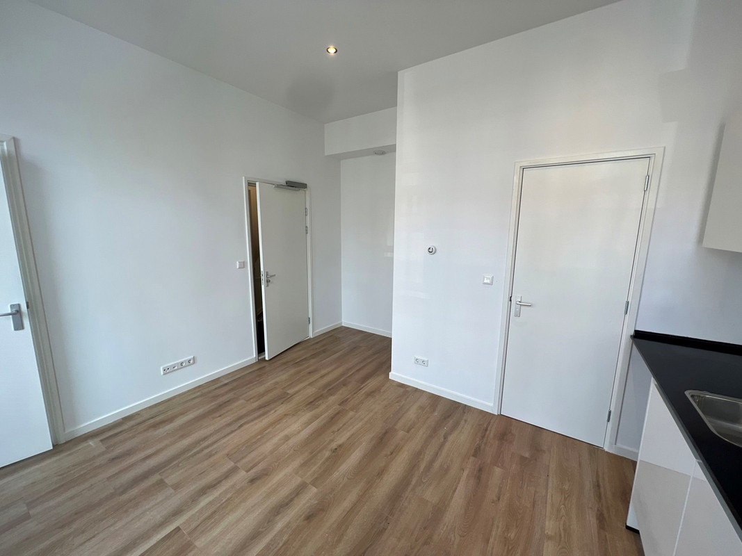 Studio te huur: Herman Colleniusstraat 38B, Groningen