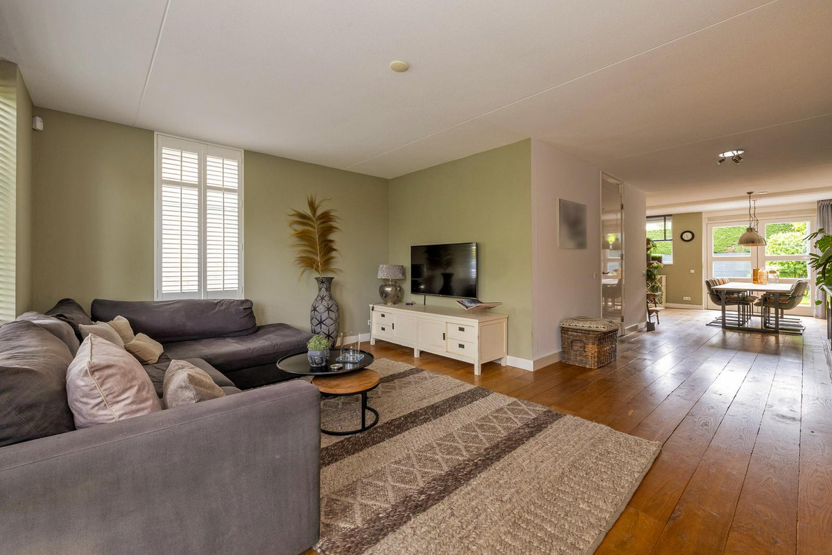 Tussenwoning te koop: Zandheuvel 27, Kortenhoef